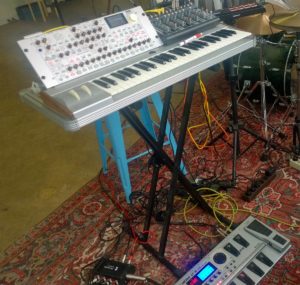 Mein "Arbeitsplatz": Korg RADIAS, BOSS GT10, AKAI MPX8